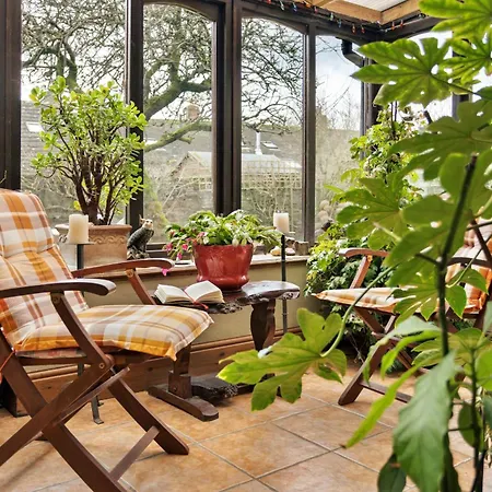 Finest Retreats - Vine Barn * Bellerby